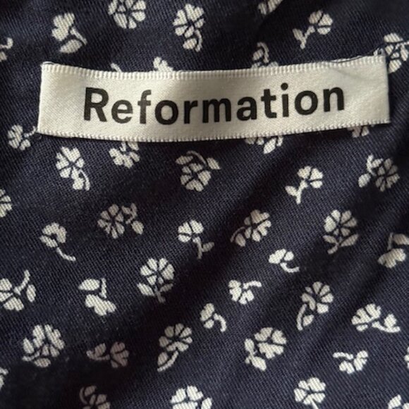 Reformation Kelby Midi Dress in Navy Blue White Floral Short Sleeve A Line M EUC - Picture 14 of 16